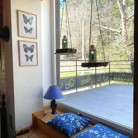Familial, En Lisiere De Foret, Dans Les Vosges